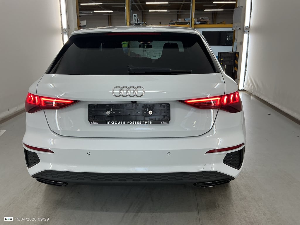 AUDI A3 SPORTBACK 1.4 45 TFSI E S TR. COMPETITION SPORTB. photo