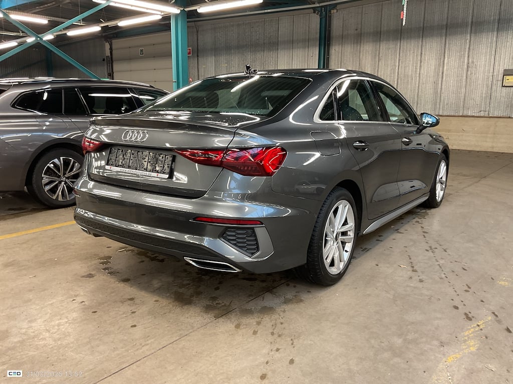 AUDI A3 BERLINE 2.0 TDI 30 85KW S LINE photo