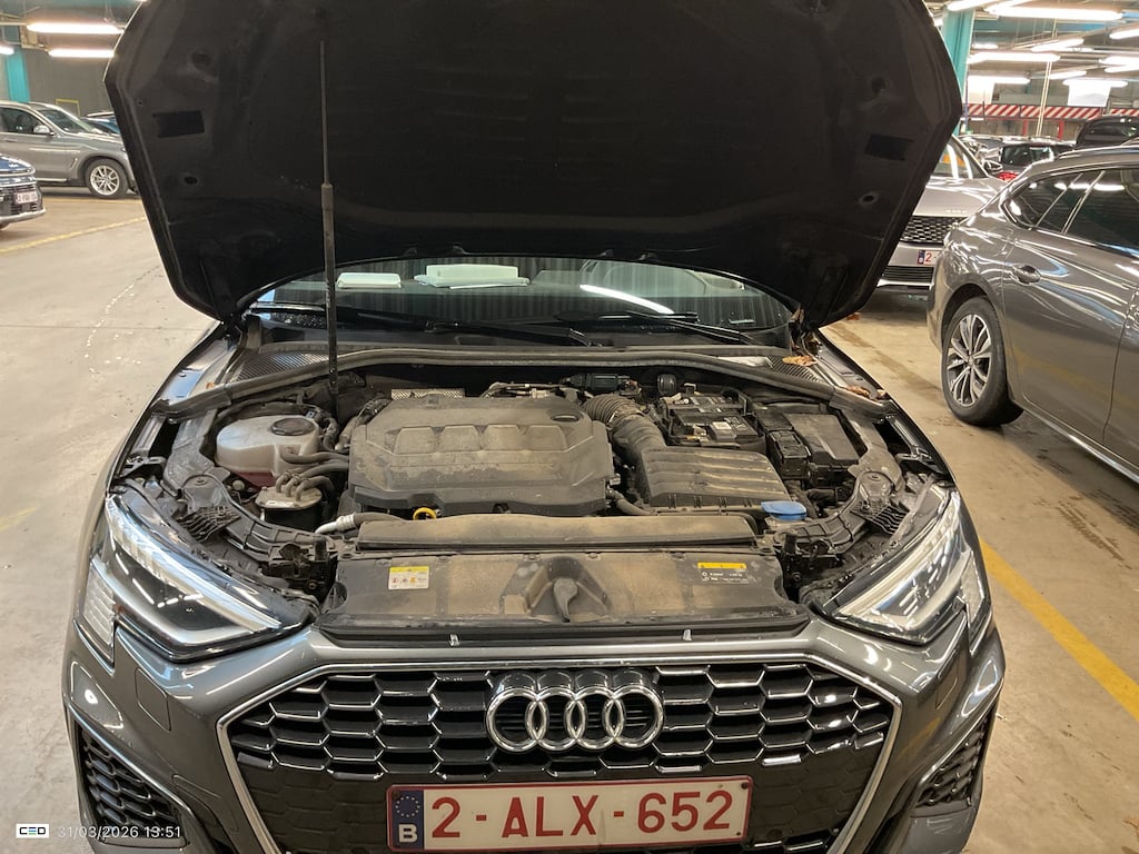 AUDI A3 BERLINE 2.0 TDI 30 85KW S LINE photo