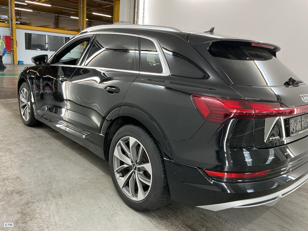 AUDI E-TRON 95 kWh 55 Quattro S line photo