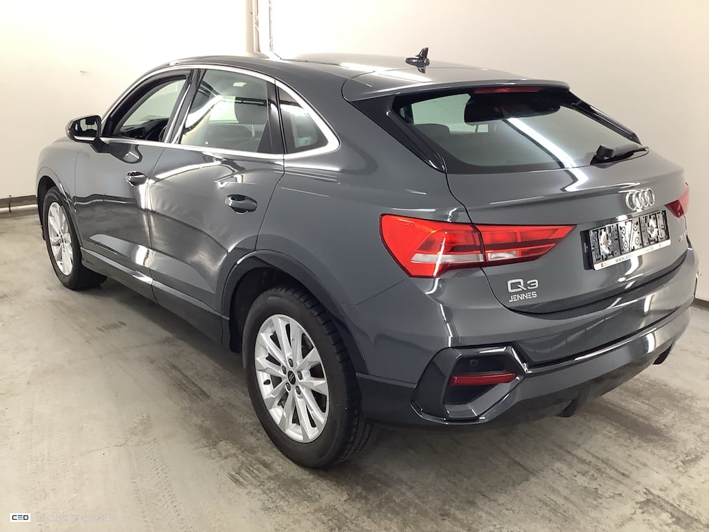 AUDI Q3 SPORTBACK 1.5 35 TFSI S TRONIC BUS. ED. ATTRACTION photo