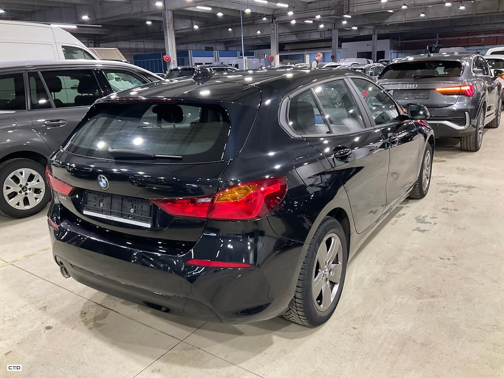 BMW 1-serie 1.5 118I (103KW) photo