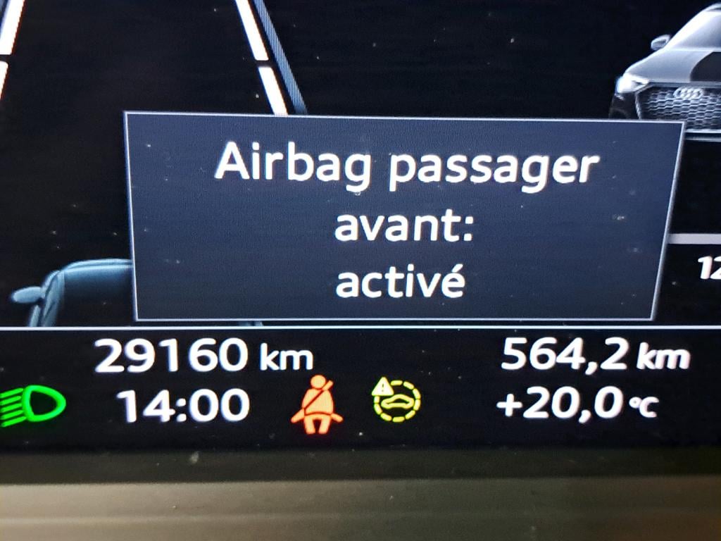 AUDI - AUD A3 BERLINE 30 TDi 116PK Attraction Pack Business &amp; Rear Park Sensors photo