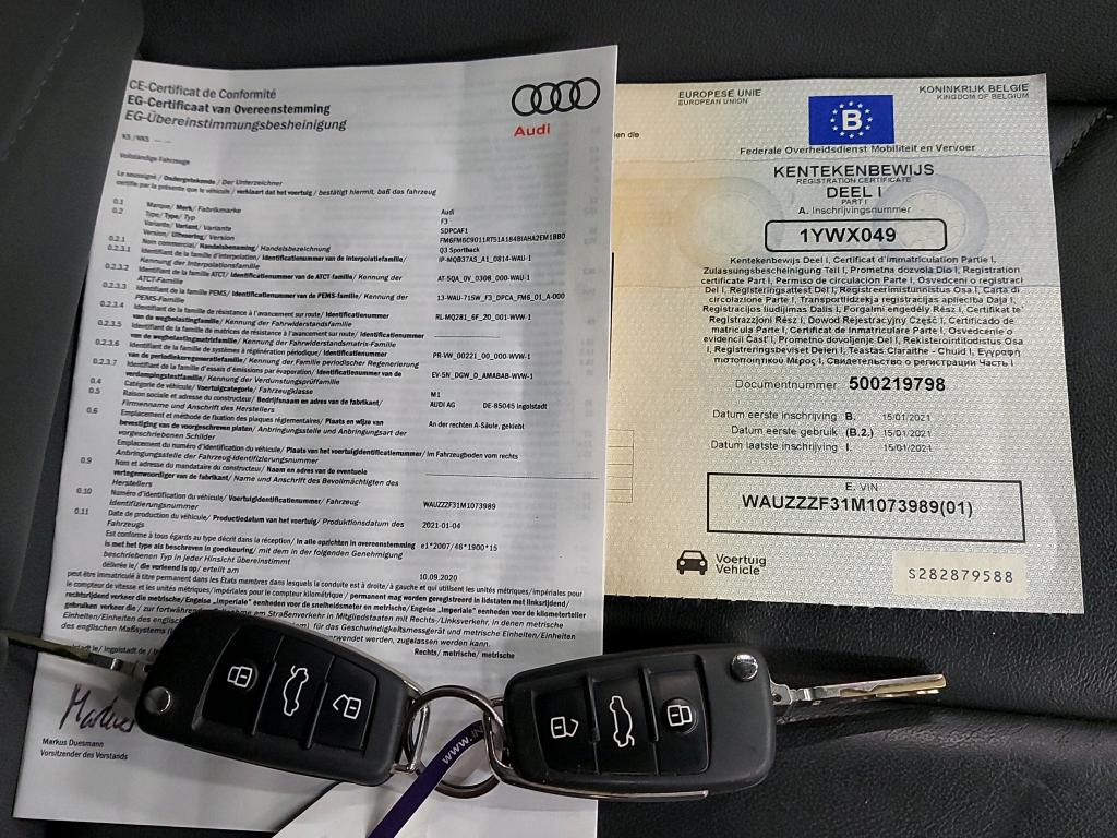 AUDI - AUD Q3 SB 35 TFSI 150PK Pack Platinum With Heated Seats &amp; LED &amp; APS Front &amp; Rear &amp; Camera &amp; Pano Roof   * PETROL * photo