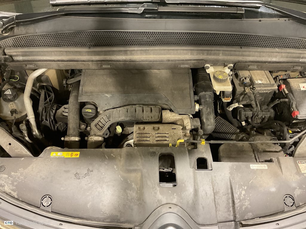 CITROAu2039N GRAND C4 SPACETOURER 1.2 PURETECH 130 S-S FEEL AUTO photo