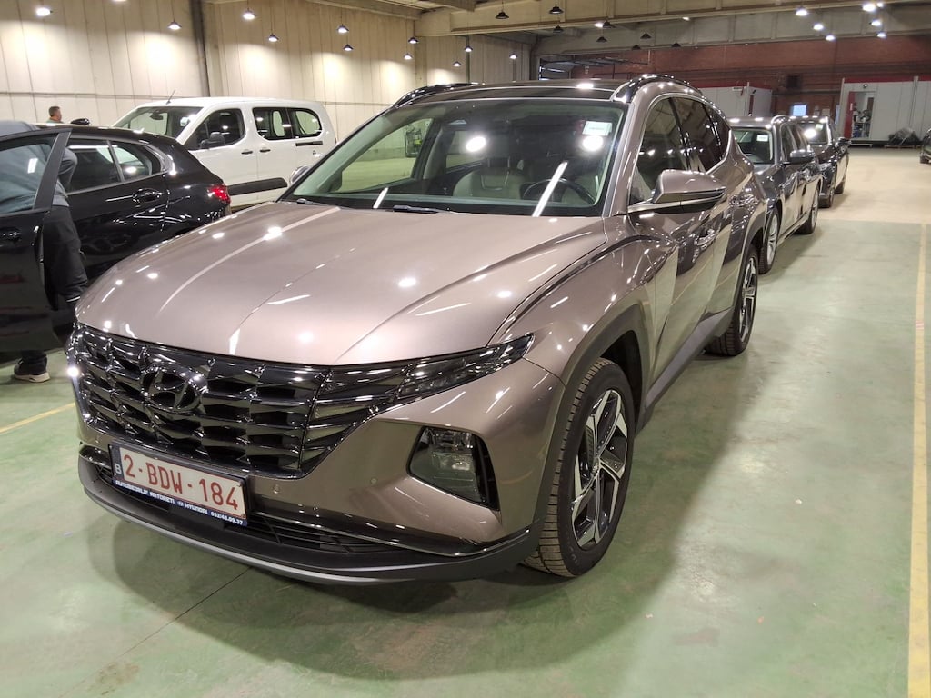 HYUNDAI TUCSON 1.6 T-GDI PHEV 4WD SHINE AUTO