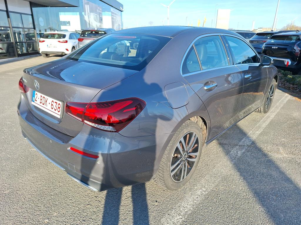MERCEDES-BENZ A-CLASS LIMOUSINE 1.3 A 250 E BUSINESS SOLUTION DCT photo
