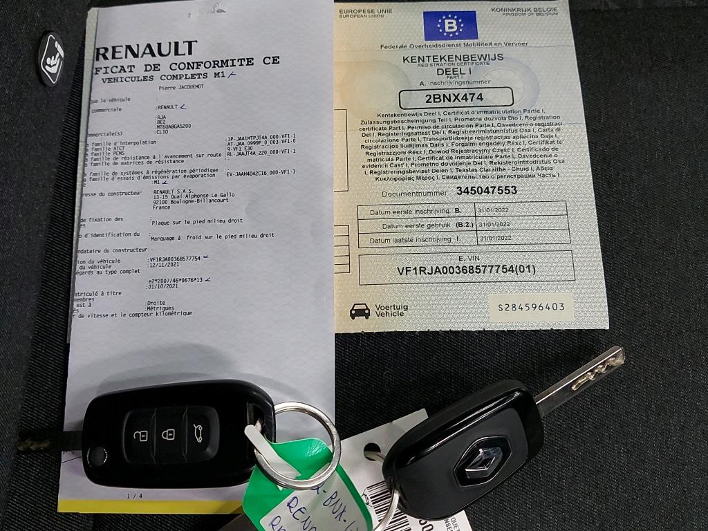 RENAULT - REN CLIO TCe 90PK Corporate Edition * PETROL * photo