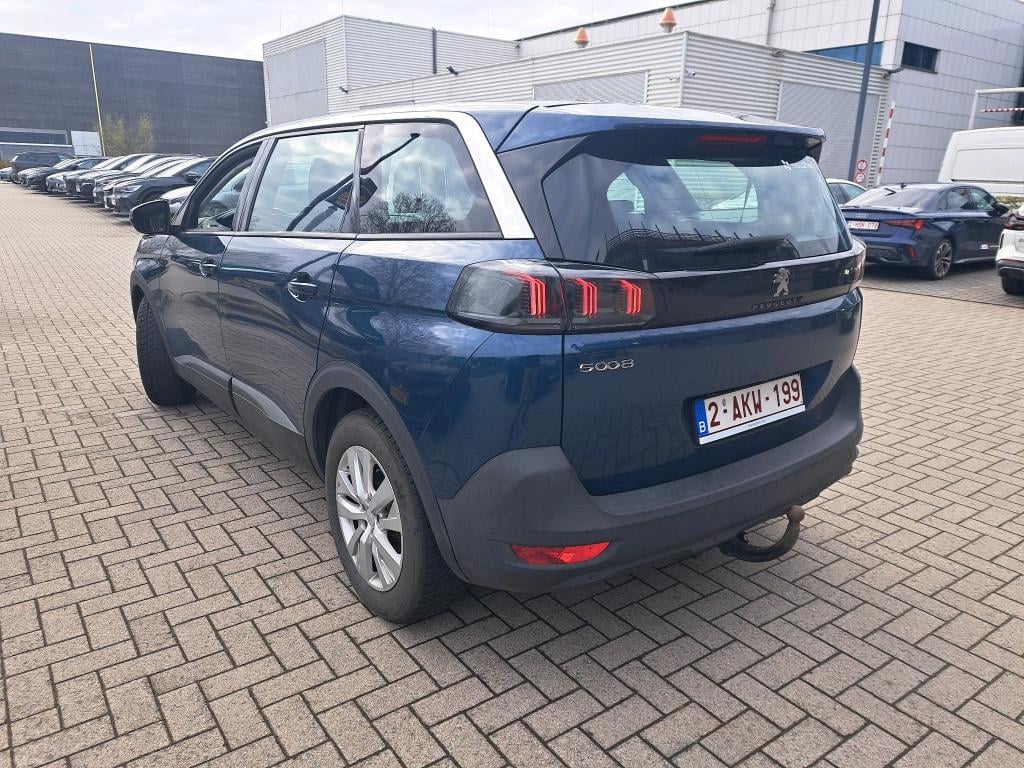 PEUGEOT 5008 1.5 BLUEHDI 130 ACTIVE PACK photo