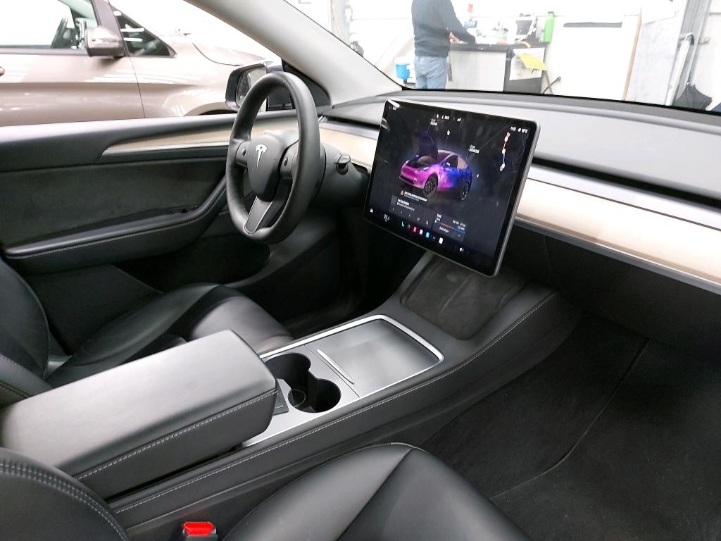 TESLA - TES MODEL Y Long Range Dual Motor AWD 476PK &amp; 20 Inch Induction Wheels  * ELECTRIC * photo