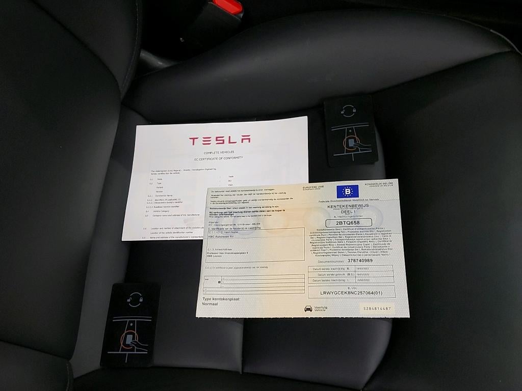 TESLA - TES MODEL Y Long Range Dual Motor AWD 476PK &amp; 20 Inch Induction Wheels  * ELECTRIC * photo