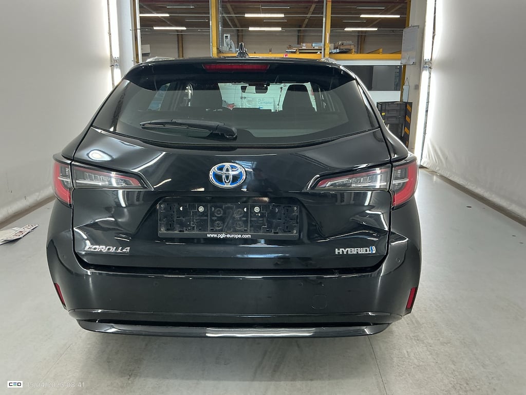 TOYOTA COROLLA TOURING SPORTS 1.8 HYBRID DYNAMIC E-CVT photo