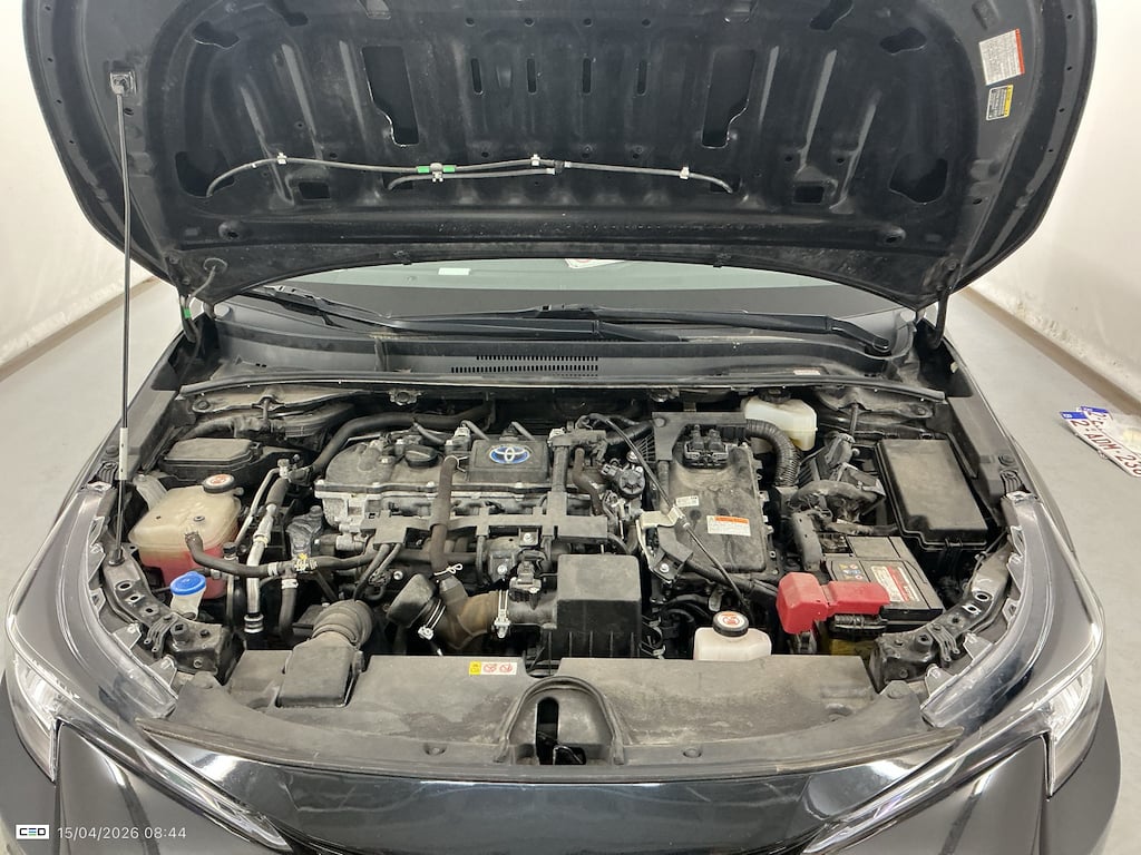 TOYOTA COROLLA TOURING SPORTS 1.8 HYBRID DYNAMIC E-CVT photo
