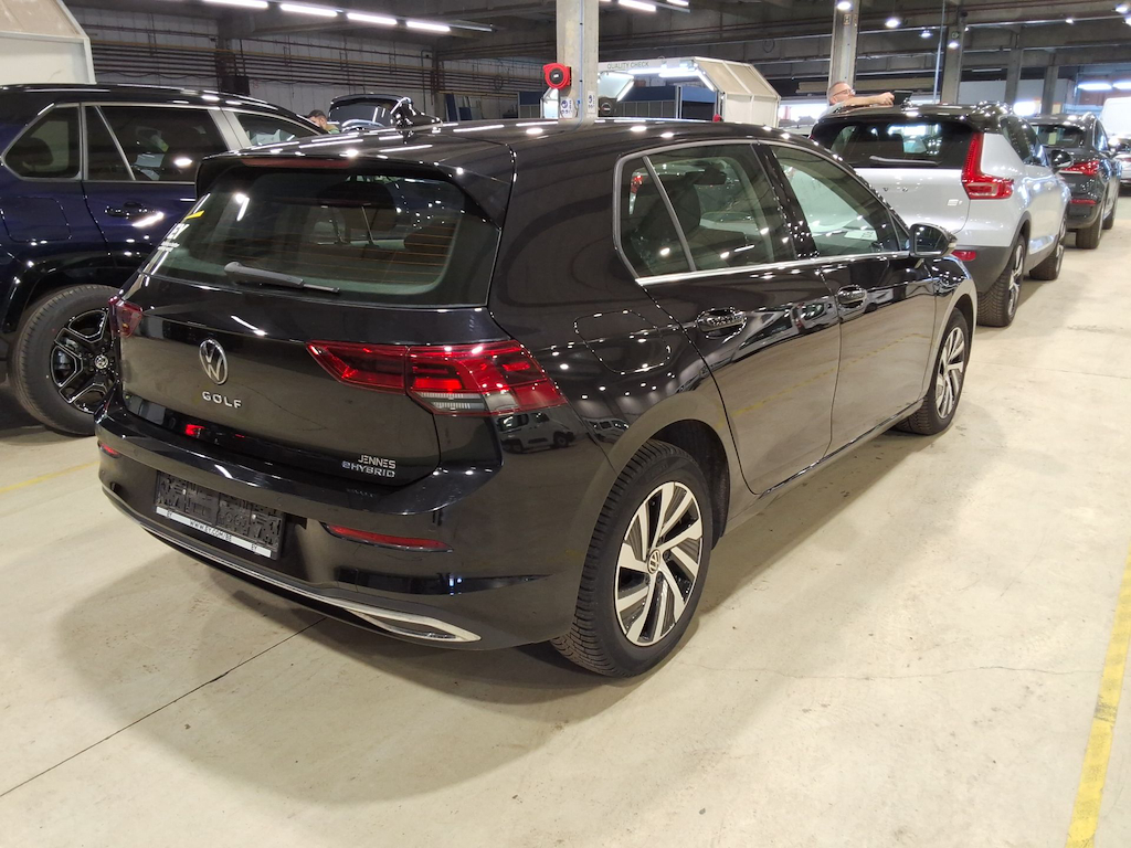 VOLKSWAGEN GOLF VIII 1.4 EHYBRID STYLE BUSINESS DSG photo