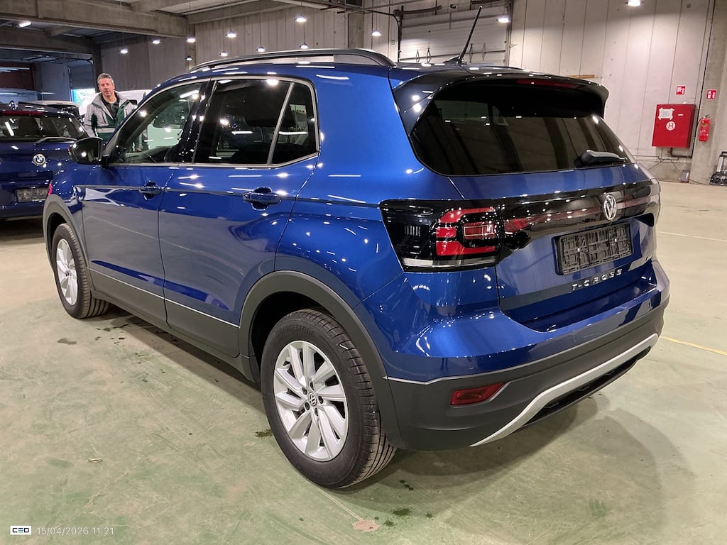VOLKSWAGEN T-CROSS DIESEL 1.6 TDi SCR Life DSG photo