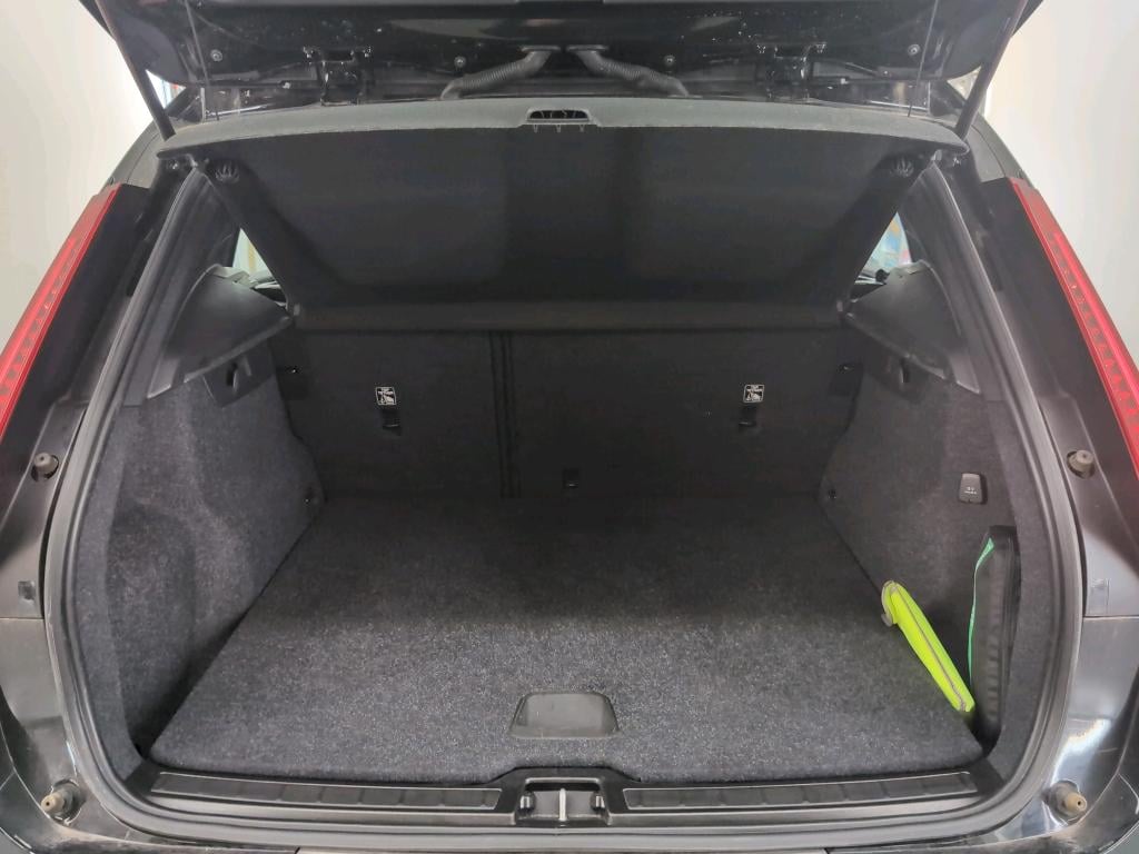 VOLVO XC40 1.5 T2 GEARTRONIC MOMENTUM CORE photo