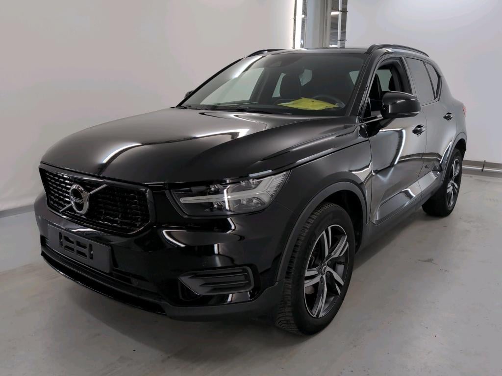 VOLVO XC40 1.5 T2 R-DESIGN AUTO
