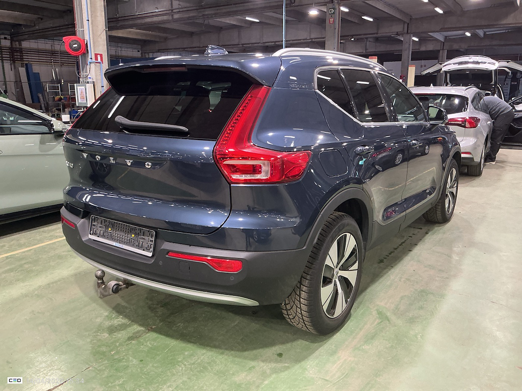 VOLVO XC40 1.5 T4 PHEV INSCRIPTION EXPR. DCT photo