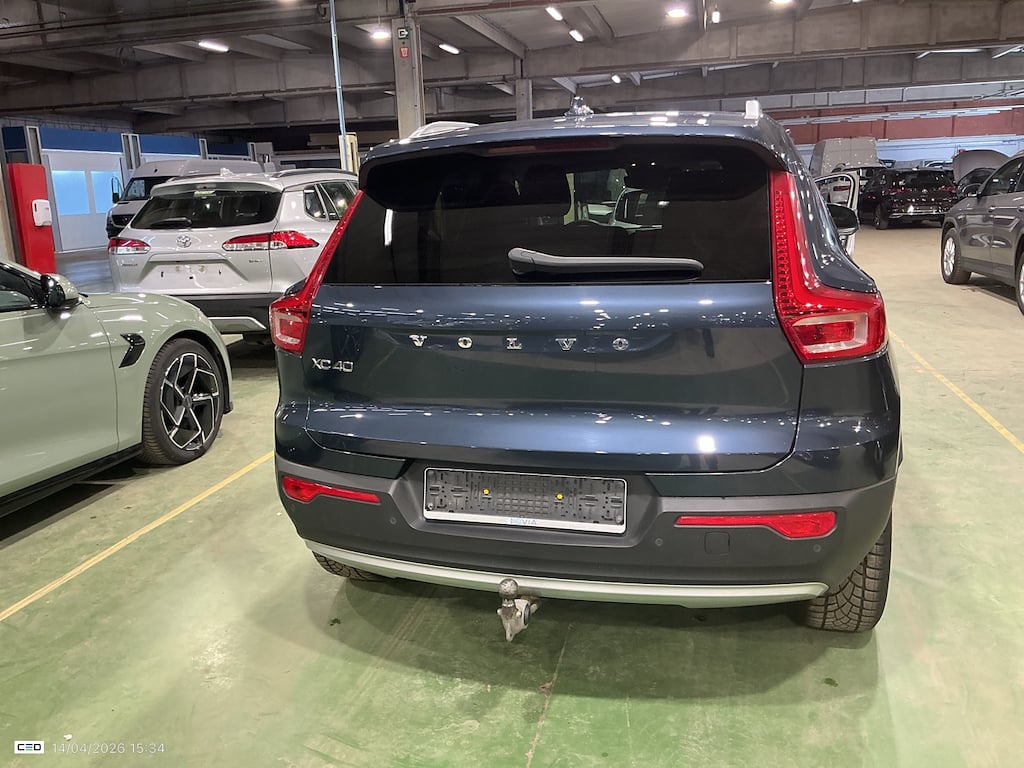 VOLVO XC40 1.5 T4 PHEV INSCRIPTION EXPR. DCT photo