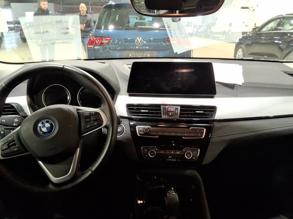 BMW X2 1.5 XDRIVE25E PHEV 162KW) photo