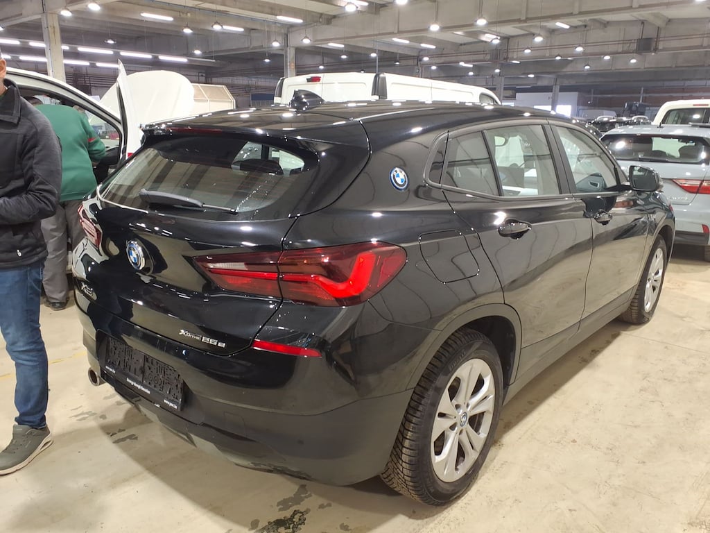 BMW X2 1.5 XDRIVE25E PHEV 162KW) photo