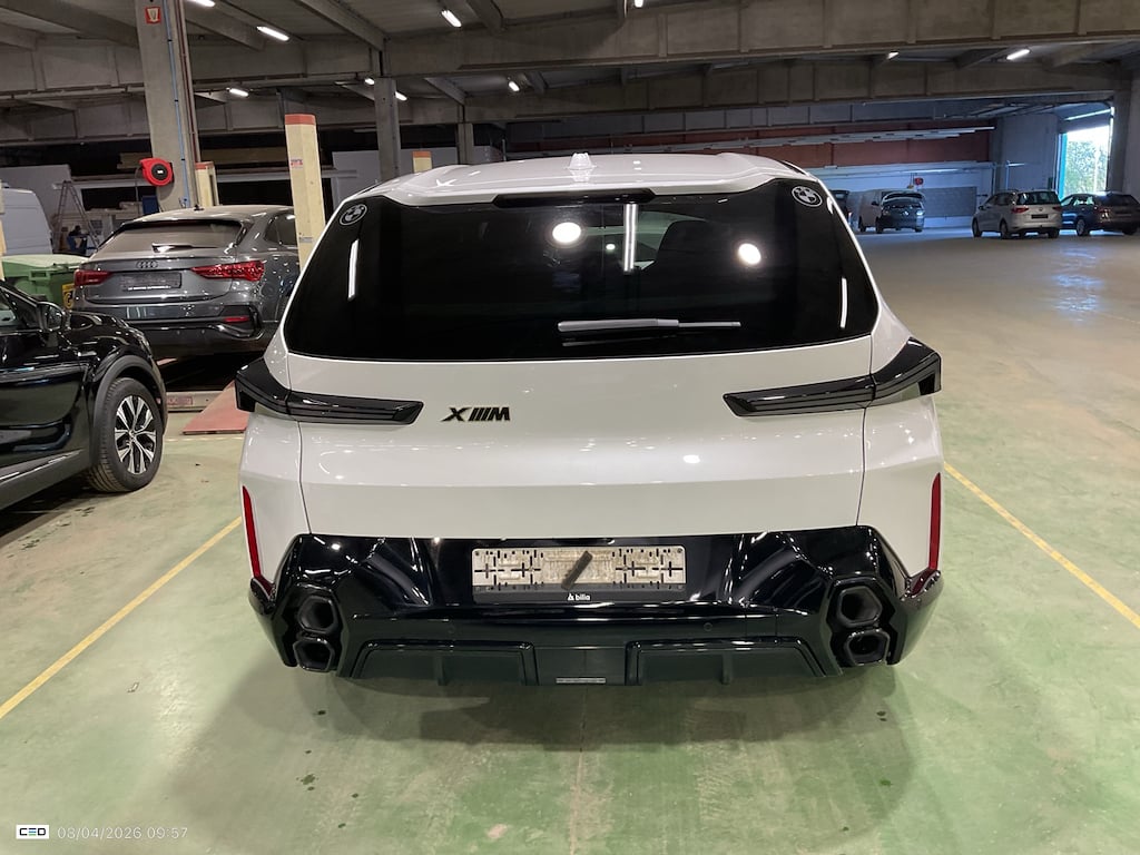 BMW XM 4.4 PHEV AUTO photo