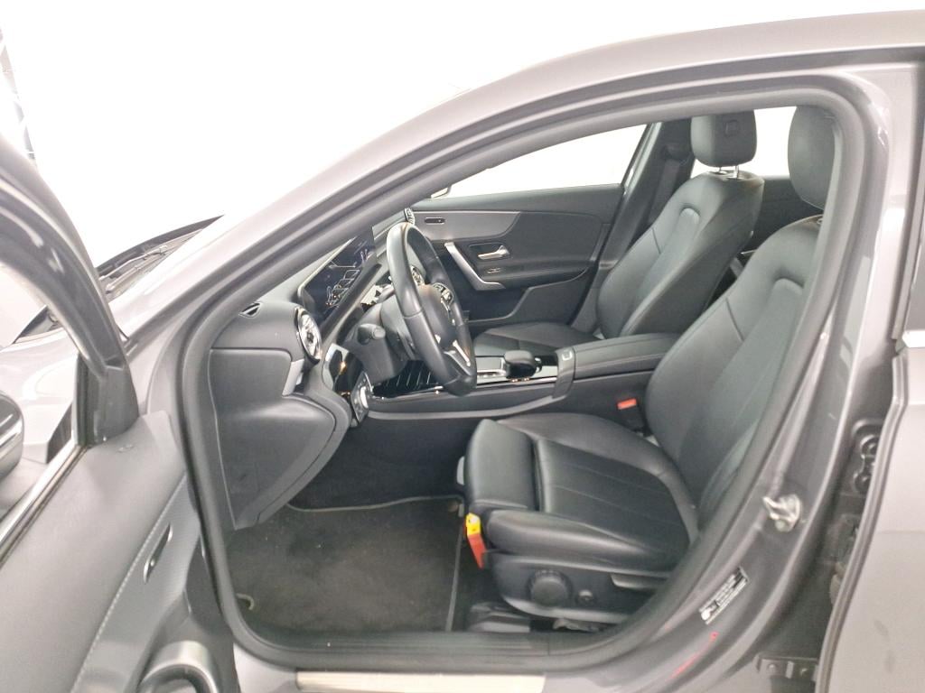 MERCEDES-BENZ A-CLASS 1.3 A 250 E DCT BUSINESS SOLUTION photo