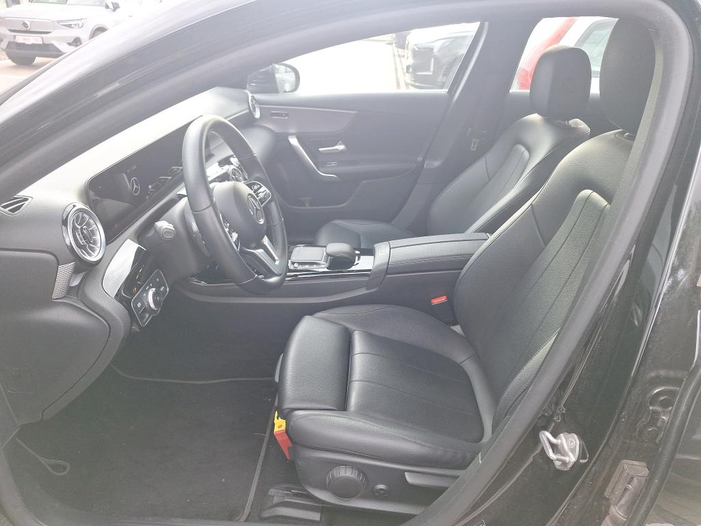 MERCEDES-BENZ A-CLASS 1.3 A 250 E DCT BUSINESS SOLUTION photo