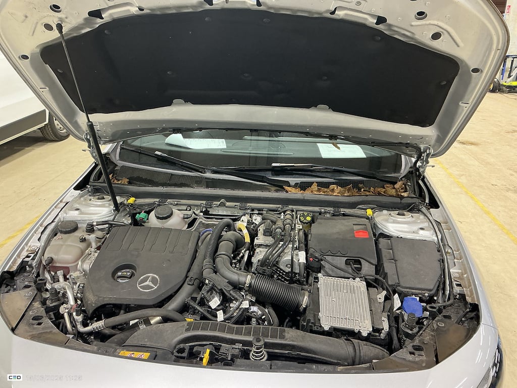 MERCEDES-BENZ A-CLASS 1.3 A 250 E LUXURY LINE DCT photo