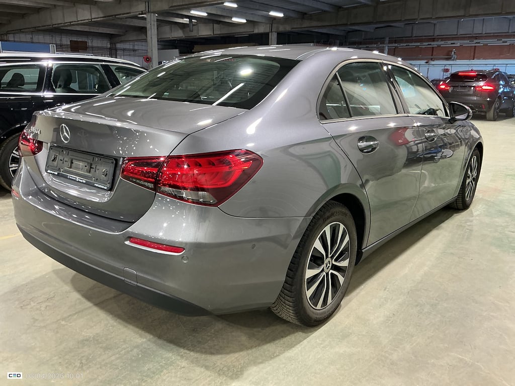 MERCEDES-BENZ A-Klasse 2.0 A 180 D BUSINESS SOLUTION DCT photo