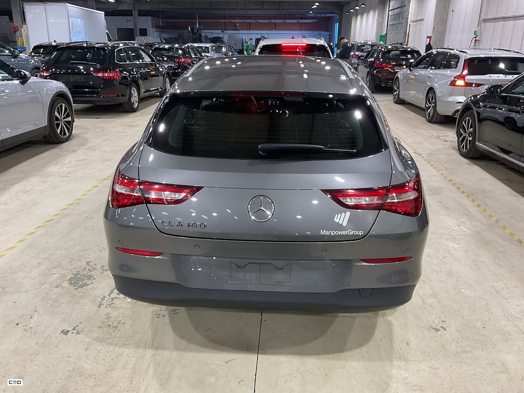 MERCEDES-BENZ CLA - Klasse 1.3 CLA 180 BUSINESS SOLUTION ESSENTIAL photo