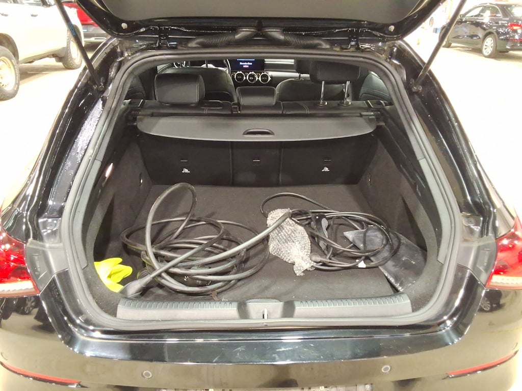 MERCEDES-BENZ CLA - Klasse 1.3 CLA 250 E BUSINESS SOLUTION DCT photo