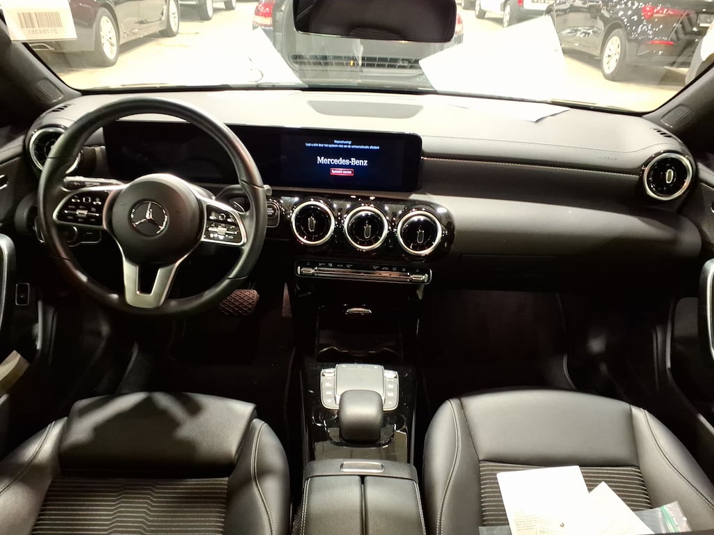 MERCEDES-BENZ CLA - Klasse 1.3 CLA 250 E BUSINESS SOLUTION DCT photo