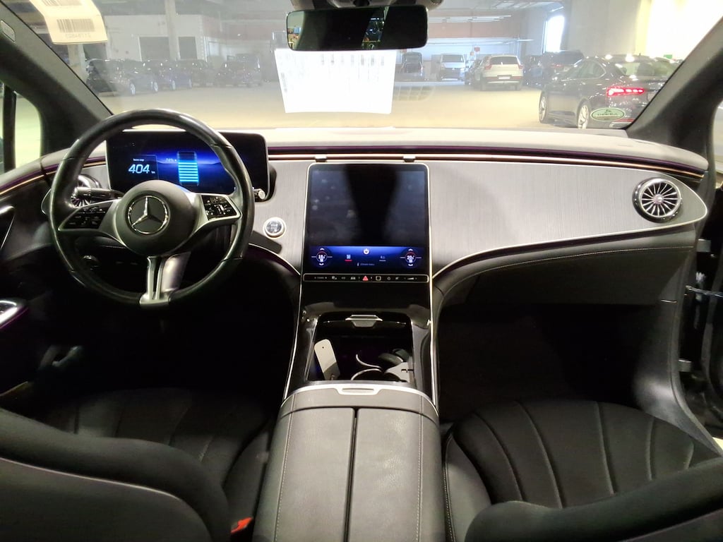 MERCEDES-BENZ EQE BEV EQE 300 LUXURY LINE AUTO photo