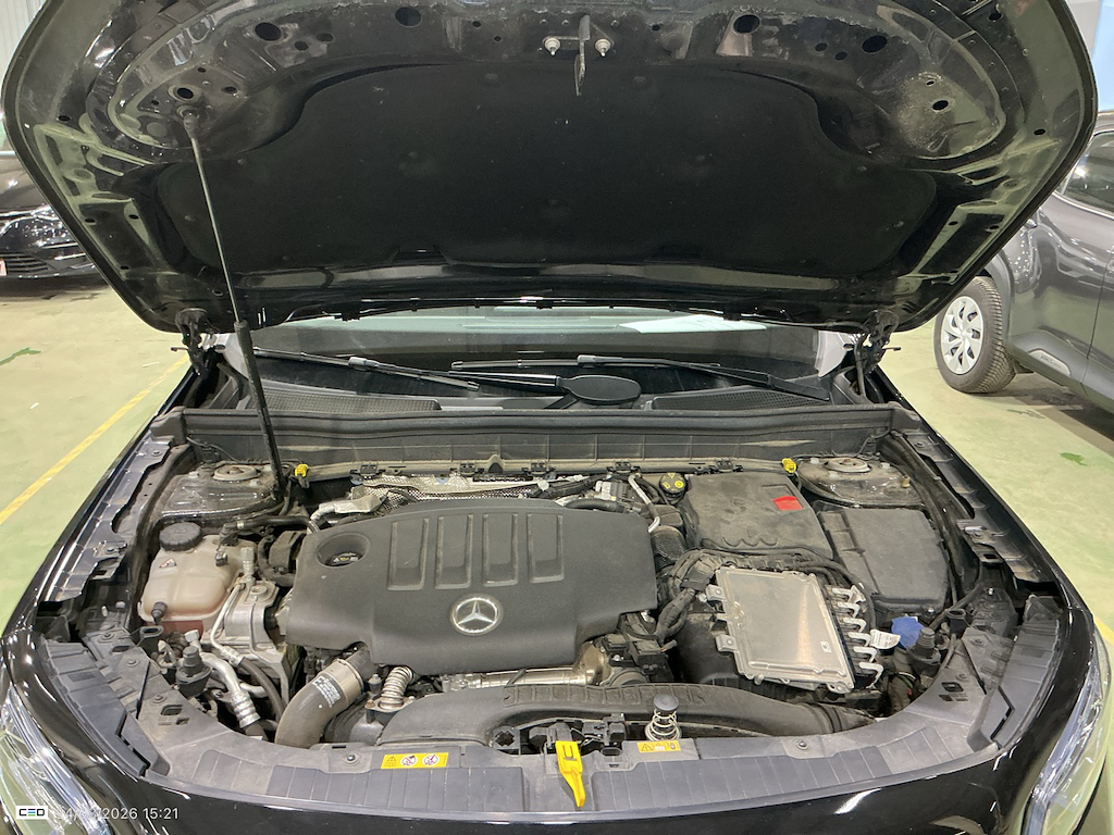 MERCEDES-BENZ GLB 2.0 GLB 180 D BUSINESS SOLUTION photo