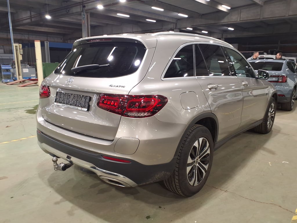 MERCEDES-BENZ GLC 2.0 GLC 300 DE 4MATIC 4WD AUTO photo
