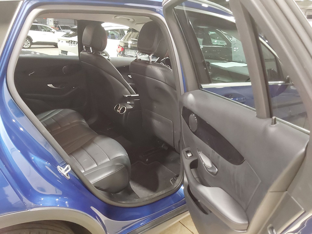 MERCEDES-BENZ GLC 2.0 GLC 300 DE 4MATIC 4WD BUS SOL AUTO photo