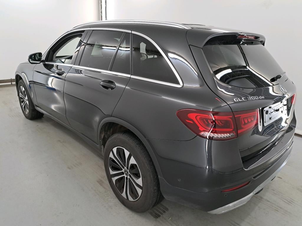 MERCEDES-BENZ GLC 2.0 GLC 300 DE 4MATIC 4WD BUS SOL AUTO photo