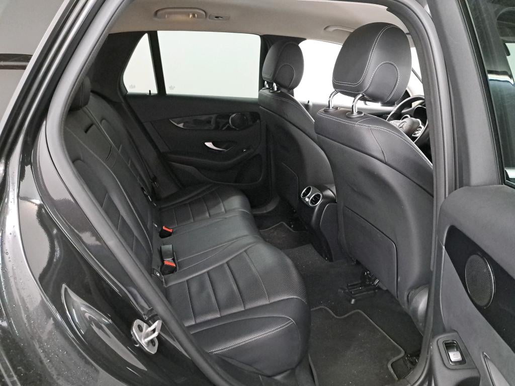 MERCEDES-BENZ GLC 2.0 GLC 300 DE 4MATIC 4WD BUS SOL AUTO photo