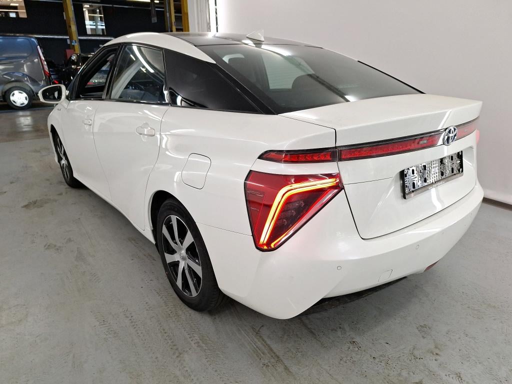 TOYOTA MIRAI Mirai Fuel Cell photo