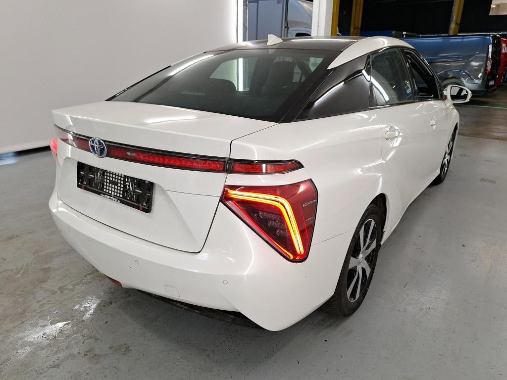 TOYOTA MIRAI Mirai Fuel Cell photo