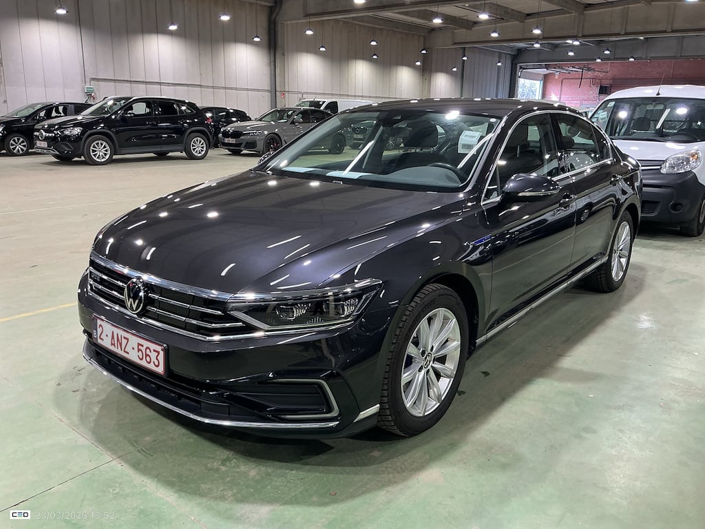 VOLKSWAGEN PASSAT 1.4 TSI GTE BUSINESS DSG