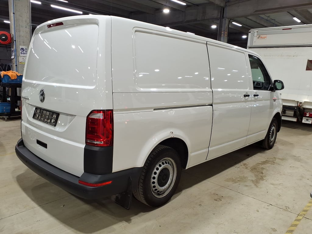 VOLKSWAGEN TRANSPORTER 1400 FOU LWB DSL - 2.0 TDi SCR BMT STOCK photo