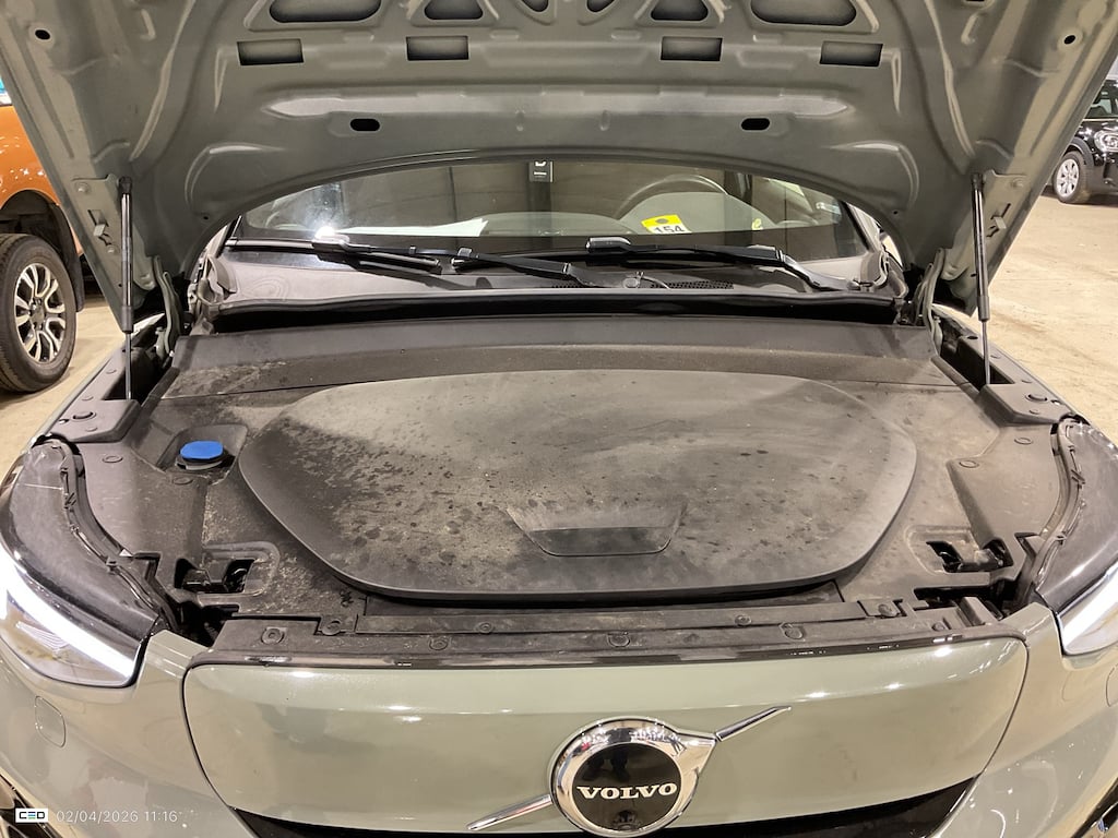 VOLVO C40 BEV 69KWH RECHARGE ULTIMATE photo