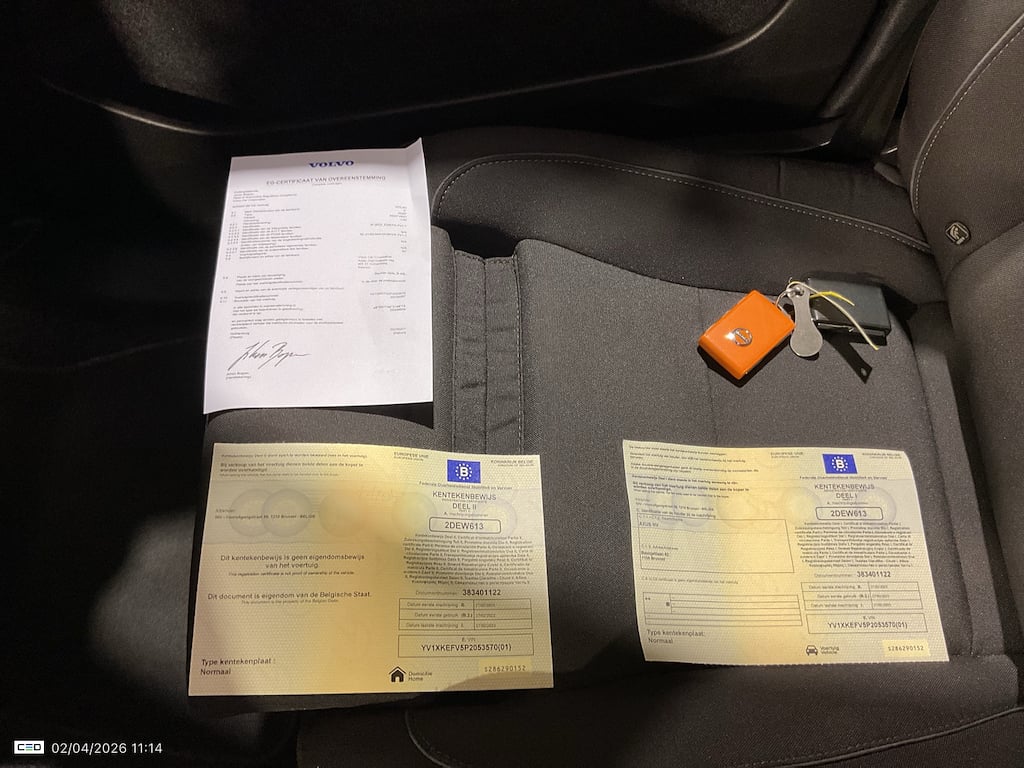 VOLVO C40 BEV 69KWH RECHARGE ULTIMATE photo