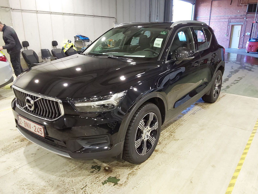 VOLVO XC40 1.5 T2 PLUS DARK DESIGN AUTO