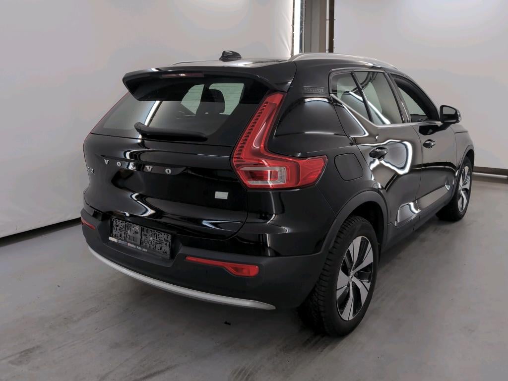 VOLVO XC40 1.5 T4 PHEV INSCRIPTION EXPR. DCT photo