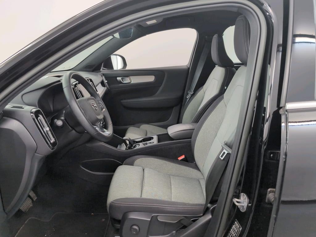 VOLVO XC40 1.5 T4 PHEV INSCRIPTION EXPR. DCT photo