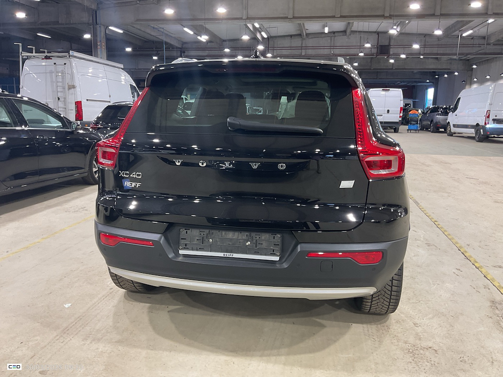 VOLVO XC40 1.5 T4 PHEV INSCRIPTION EXPR. DCT photo