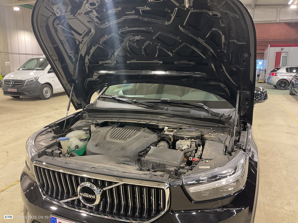 VOLVO XC40 1.5 T4 PHEV INSCRIPTION EXPR. DCT photo